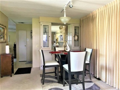 THE LAKES AT HEMET WEST 55 PLUS GOLF RESORT COMMUNITY  Amazing on Hemet West Mobile Estates in California - for sale on GolfHomes.com, golf home, golf lot
