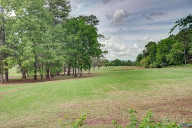 Must see this lovely condo in South HSV!  1900+ ft2, 3BR 2.5 BA on Becky Peirce Municipal Golf Course in Alabama - for sale on GolfHomes.com, golf home, golf lot