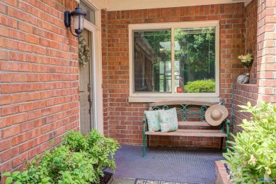 Must see this lovely condo in South HSV!  1900+ ft2, 3BR 2.5 BA on Becky Peirce Municipal Golf Course in Alabama - for sale on GolfHomes.com, golf home, golf lot