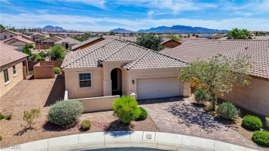 Sweet and Cozy 1 story 2-bedroom home with attached 2 car garage on Tuscany Golf Club in Nevada - for sale on GolfHomes.com, golf home, golf lot