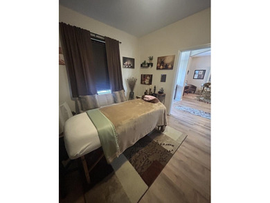 Beautifully maintained 4/3 with an office, brand new roof on Arlington Ridge Golf Club in Florida - for sale on GolfHomes.com, golf home, golf lot