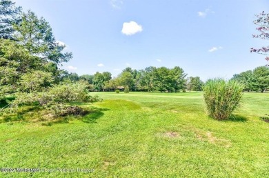 ADULT COMMUNITY Turn key 2 bedroom/1 bath ranch END unit on Shadow Lake Village in New Jersey - for sale on GolfHomes.com, golf home, golf lot