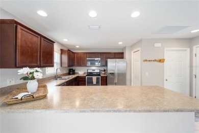 Immaculate 2-Bedroom, 2-Bathoorm Courtyard Villa in The Village on Pennbrooke Fairways in Florida - for sale on GolfHomes.com, golf home, golf lot
