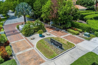 Located in the highly sought-after Harbour Oaks community on on Longboat Key Golf Club Resort in Florida - for sale on GolfHomes.com, golf home, golf lot