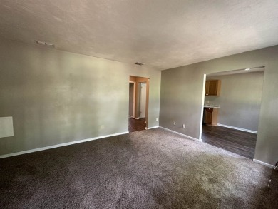 2Bed/1bath Quad overlooking Hilamin Golf Course several long on Hilaman Park Golf Course in Florida - for sale on GolfHomes.com, golf home, golf lot