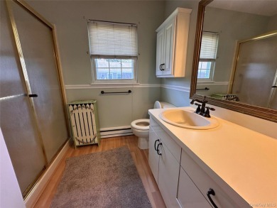 Welcome to this refreshed and move-in ready Baronet model on Leisure Village Golf Course in New York - for sale on GolfHomes.com, golf home, golf lot