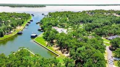This exceptional 1.853-acre estate lot offers 300 feet of on Pinnacle Golf and Boat Club in Texas - for sale on GolfHomes.com, golf home, golf lot