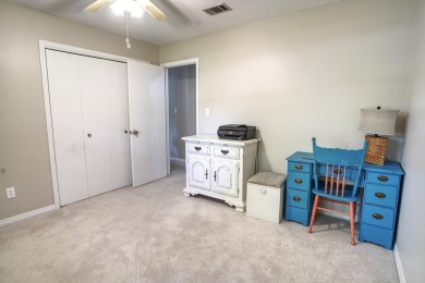 Updated Bluewater Bay home, NO HOA! This beautifully maintained on Golf Club at Bluewater Bay Resort in Florida - for sale on GolfHomes.com, golf home, golf lot
