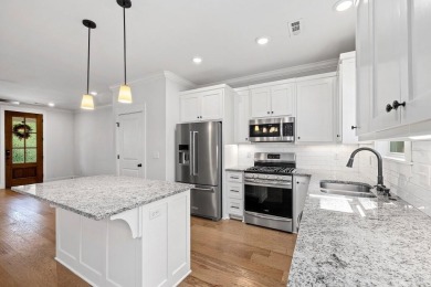 This charming home is ideally located just moments from Highway on Bella Vista Country Club - Kingswood in Arkansas - for sale on GolfHomes.com, golf home, golf lot