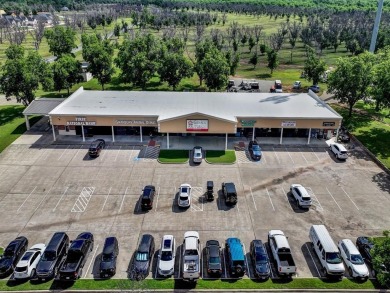 Fly in and see this ready-to-build lot in the highly on Pecan Plantation Country Club in Texas - for sale on GolfHomes.com, golf home, golf lot