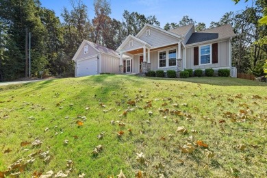This charming home is ideally located just moments from Highway on Bella Vista Country Club - Kingswood in Arkansas - for sale on GolfHomes.com, golf home, golf lot