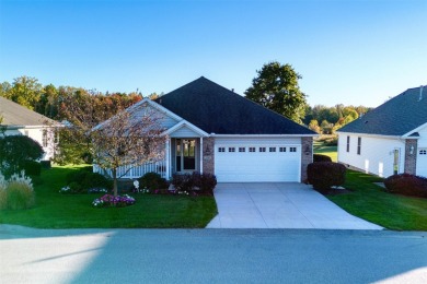 This beautiful 3-bedroom, 3-bathroom home is perfectly on Harbor Ridge Golf Course in Pennsylvania - for sale on GolfHomes.com, golf home, golf lot