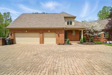 Stunning Zicka Walker built home in sought after TPC Rivers Bend on TPC Rivers Bend in Ohio - for sale on GolfHomes.com, golf home, golf lot