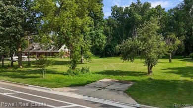 Build Your Dream Home!!!

Rare opportunity to own a premium on Plum Brook Golf Club in Michigan - for sale on GolfHomes.com, golf home, golf lot