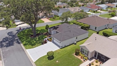 Location, location, location!!  The perfect Florida retreat in on Glenview Championship Golf and Country Club in Florida - for sale on GolfHomes.com, golf home, golf lot
