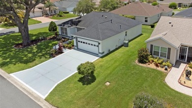 Location, location, location!!  The perfect Florida retreat in on Glenview Championship Golf and Country Club in Florida - for sale on GolfHomes.com, golf home, golf lot