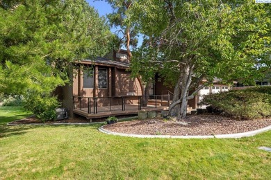 Live where elegance meets ease, at a cost of $139 per square on Meadow Springs Country Club in Washington - for sale on GolfHomes.com, golf home, golf lot