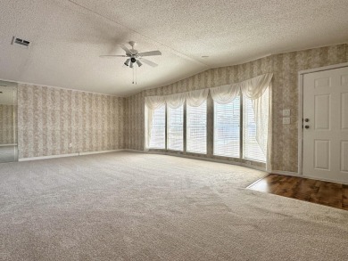LAND OWNED!!! 2 Bed, 2 Bath,1 Car Gar home in Savanna Clube on Savanna Golf Club in Florida - for sale on GolfHomes.com, golf home, golf lot