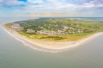 Immaculate Oceanfront Penthouse! Don't miss this opportunity to on Wild Dunes Harbor Golf Resort in South Carolina - for sale on GolfHomes.com, golf home, golf lot