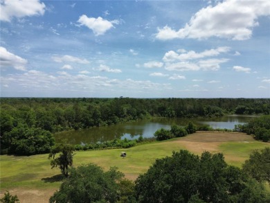 2nd floor condo located in the 55+ community of Live Oak Village on Country Club At Silver Springs Shores in Florida - for sale on GolfHomes.com, golf home, golf lot