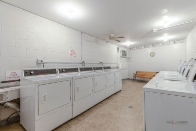 Great Location - Don't Miss Out!  Located near Route 53, this on Twin Lakes Golf Course in Illinois - for sale on GolfHomes.com, golf home, golf lot