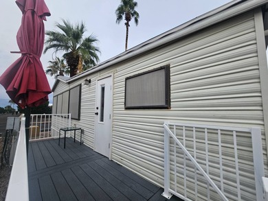 This charming 1-bedroom, 1.5-bathroom home with an Arizona room on Viewpoint Golf Resort in Arizona - for sale on GolfHomes.com, golf home, golf lot