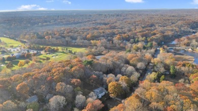 The Scranton House - Welcome to quintessential New England as on Clinton Country Club, Inc. in Connecticut - for sale on GolfHomes.com, golf home, golf lot