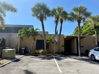 Waterfront townhome on Loch Lomond East across from Miami Lakes on Don Shulas Golf Course and Club in Florida - for sale on GolfHomes.com, golf home, golf lot