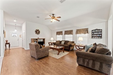 VILLA ON CUL-DE-SAC STREET IN HERITAGE RANCH. ENCINO FLOOR PLAN on Heritage Ranch Golf and Country Club in Texas - for sale on GolfHomes.com, golf home, golf lot