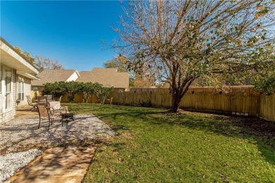 Experience luxury living in this stunning custom home located in on Oak Knoll Country Club in Louisiana - for sale on GolfHomes.com, golf home, golf lot