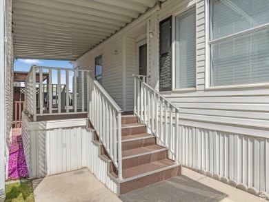 ***PRICE IMPROVED***Welcome to this charming 55+ community in on Murray Parkway Golf Course in Utah - for sale on GolfHomes.com, golf home, golf lot