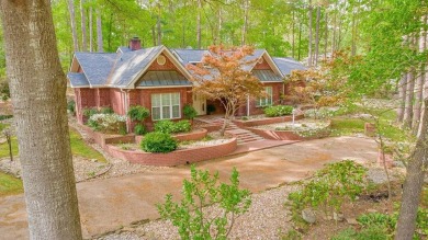 Welcome to this Traditional Red Brick home located on a highly on Hide-A-Way Lake Golf Course in Texas - for sale on GolfHomes.com, golf home, golf lot