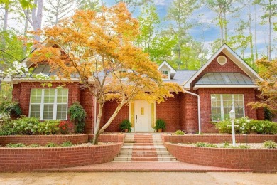 Welcome to this Traditional Red Brick home located on a highly on Hide-A-Way Lake Golf Course in Texas - for sale on GolfHomes.com, golf home, golf lot