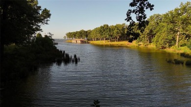 If you've been looking for a great waterfront lot on Lake Fork for sale on GolfHomes.com