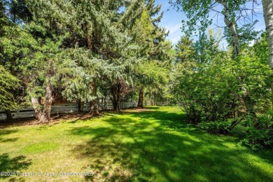 Set on a quiet cul-de-sac just two minutes from downtown, 875 on Aspen Golf Club in Colorado - for sale on GolfHomes.com, golf home, golf lot