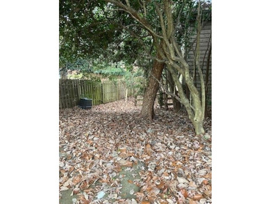 EXCELLENT OPPORTUNITY FOR REHAB AND FILP OR SWEAT EQUITY on Rivermont Golf and Country Club in Georgia - for sale on GolfHomes.com, golf home, golf lot