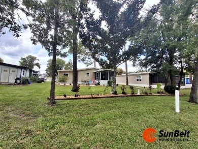 Charming 2 Bedroom / 2 Bath BARR Home in Rolling Greens Village on Rolling Greens Executive Golf Community in Florida - for sale on GolfHomes.com, golf home, golf lot