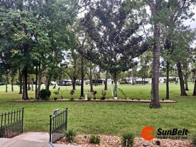 Charming 2 Bedroom / 2 Bath BARR Home in Rolling Greens Village on Rolling Greens Executive Golf Community in Florida - for sale on GolfHomes.com, golf home, golf lot