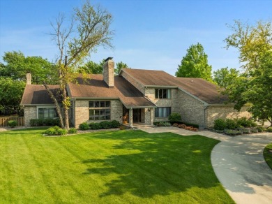 Amazing home located on the 15th fairway on the Oaks at River's on Pontiac Elks Country Club in Illinois - for sale on GolfHomes.com, golf home, golf lot