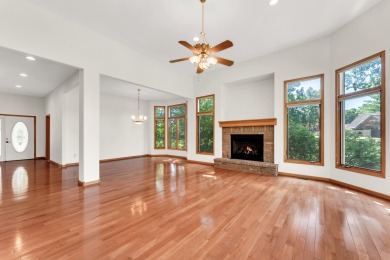 Come and revisit 201 Silver Oak Lane with a NEW PRICE this is an on Ledgestone Country Club and Golf Course in Missouri - for sale on GolfHomes.com, golf home, golf lot