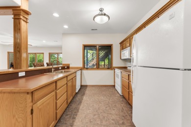 Come and revisit 201 Silver Oak Lane with a NEW PRICE this is an on Ledgestone Country Club and Golf Course in Missouri - for sale on GolfHomes.com, golf home, golf lot