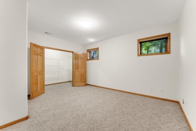 Come and revisit 201 Silver Oak Lane with a NEW PRICE this is an on Ledgestone Country Club and Golf Course in Missouri - for sale on GolfHomes.com, golf home, golf lot