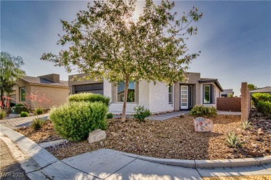 Wonderful 2 Bed 3 Bath Corner Lot Home located in the Ovation on Mountain Falls Golf Course in Nevada - for sale on GolfHomes.com, golf home, golf lot