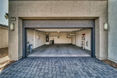 Wonderful 2 Bed 3 Bath Corner Lot Home located in the Ovation on Mountain Falls Golf Course in Nevada - for sale on GolfHomes.com, golf home, golf lot
