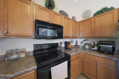 Relax and enjoy life in this impeccably maintained two bed, two on Sundance Golf Club in Arizona - for sale on GolfHomes.com, golf home, golf lot