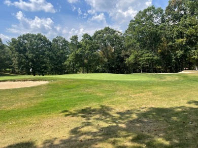 Beautiful location for Home Sweet Homemunity has so much for on Glade Springs Resort Golf Course in West Virginia - for sale on GolfHomes.com, golf home, golf lot