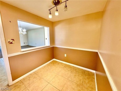 Charming villa in the heart of vibrant and friendly Whiskey on Whiskey Creek Country Club in Florida - for sale on GolfHomes.com, golf home, golf lot