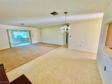 Charming villa in the heart of vibrant and friendly Whiskey on Whiskey Creek Country Club in Florida - for sale on GolfHomes.com, golf home, golf lot