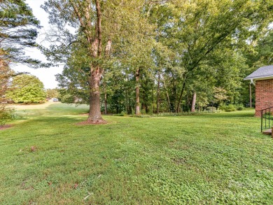 Beautiful, Rolling Hills! Country Club Estates and Rolling Hills on Rolling Hills Country Club in North Carolina - for sale on GolfHomes.com, golf home, golf lot