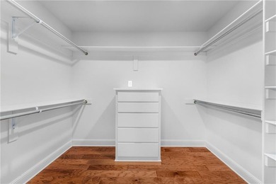 Charming Bella Vista home offering comfort, simplicity and a on Bella Vista Country Club - Berksdale in Arkansas - for sale on GolfHomes.com, golf home, golf lot